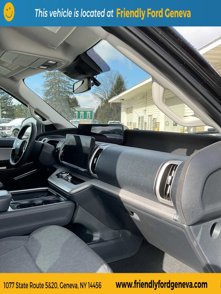 Certified 2025 Ford Expedition Max Active AWD/4WD image 59