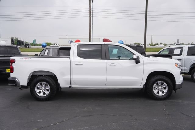 Used 2023 Chevrolet Silverado 1500 LT AWD/4WD image 5