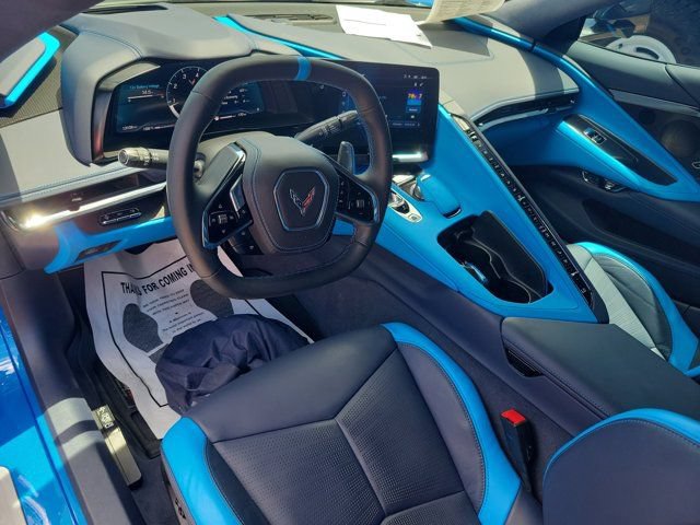 Used 2024 Chevrolet Corvette Stingray Premium Cpe w/ Z51 Performance Package RWD image 17