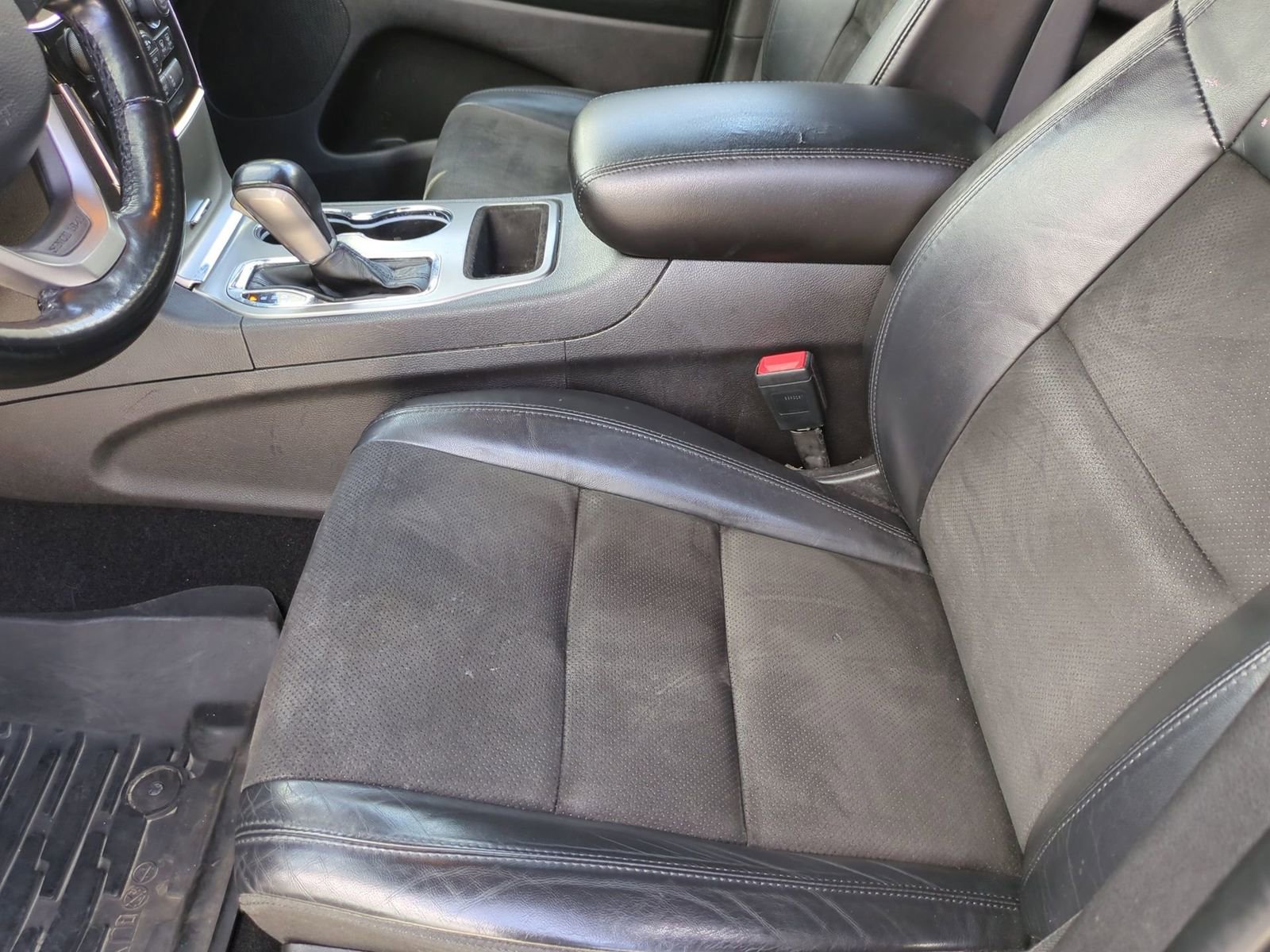 Used 2021 Jeep Grand Cherokee Laredo X image 20