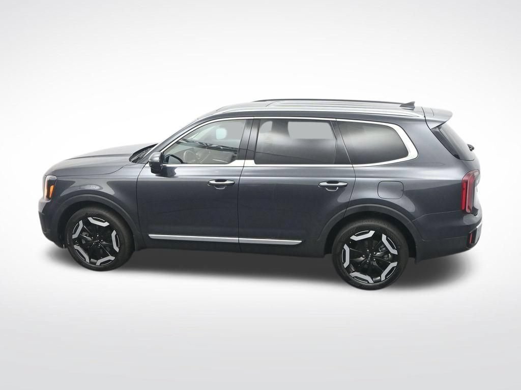 Used 2024 Kia Telluride S w/ S Sunroof Package FWD image 37