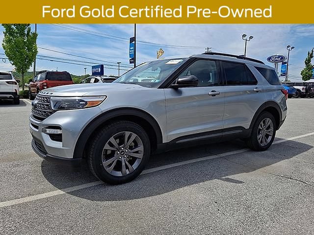 Certified 2022 Ford Explorer XLT w/ Equipment Group 202A AWD/4WD image 14