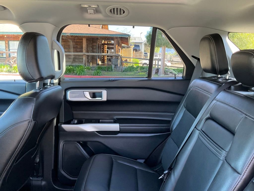 Certified 2021 Ford Explorer Limited w/ Equipment Group 301A image 37