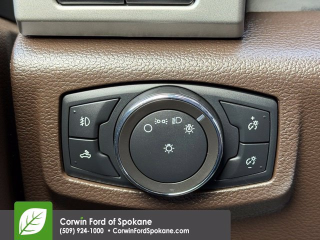 Certified 2022 Ford F350 King Ranch w/ King Ranch Ultimate Package AWD/4WD image 27