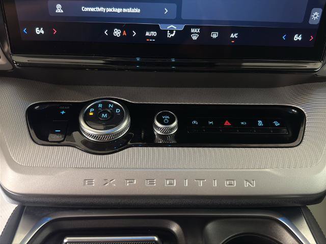 Certified 2025 Ford Expedition Active AWD/4WD image 6