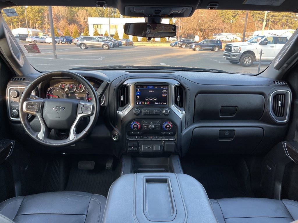 Used 2021 Chevrolet Silverado 1500 LT Trail Boss w/ Convenience Package II image 8