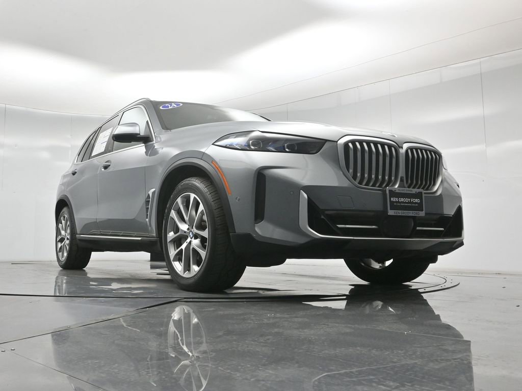 Used 2024 BMW X5 xDrive40i AWD/4WD image 48