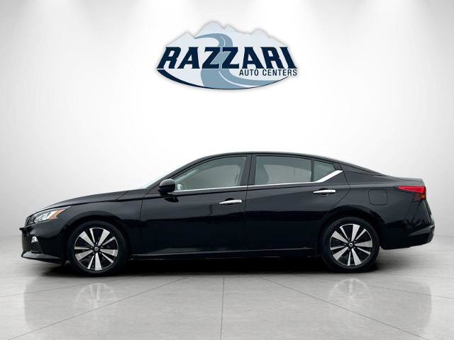 Used 2022 Nissan Altima 2.5 SV image 2