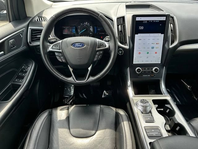 Certified 2022 Ford Edge Titanium AWD/4WD image 31