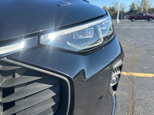 Certified 2025 Ford Escape Platinum AWD/4WD image 11