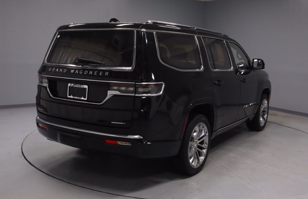 Used 2022 Jeep Grand Wagoneer Series II w/ Premium Group II AWD/4WD image 8