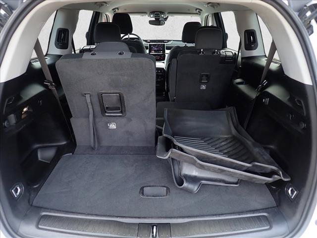 Used 2023 Jeep Grand Cherokee L Laredo w/ Trailer Tow Group (B) AWD/4WD image 8