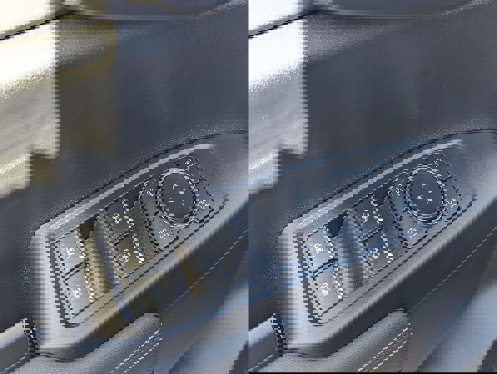 Certified 2025 Ford Ranger XLT w/ Equipment Group 301A High image 30