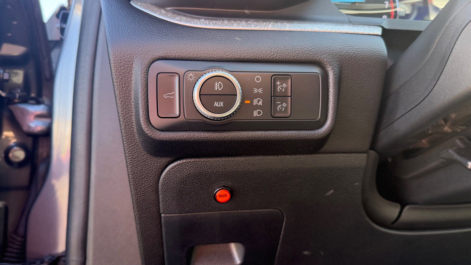 Certified 2022 Ford Explorer Timberline image 33