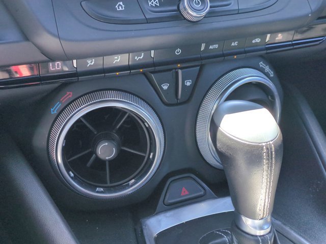Used 2022 Chevrolet Camaro LT w/ Technology Package RWD image 26