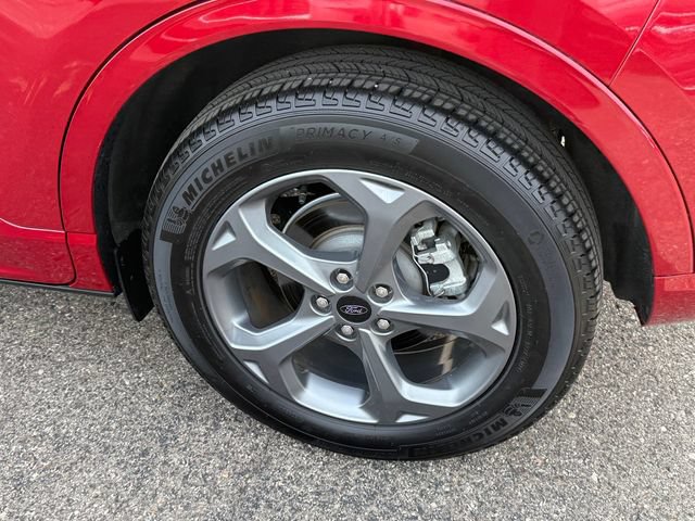 Certified 2024 Ford Escape ST-Line w/ Tech Pack #1 AWD/4WD image 6