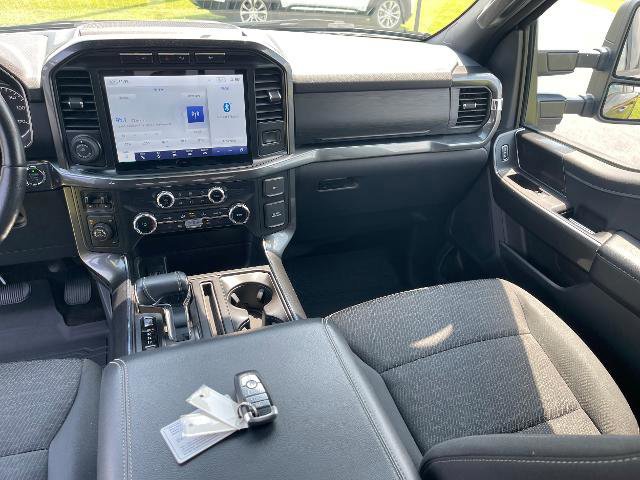 Certified 2022 Ford F150 XLT w/ Equipment Group 302A High image 28