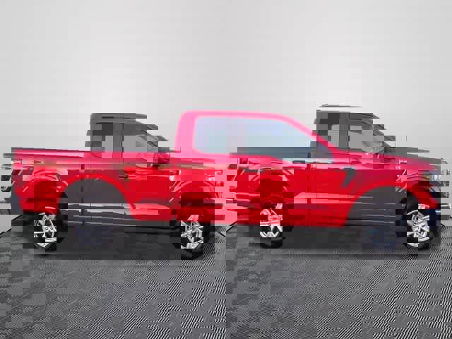 Certified 2022 Ford F150 XLT image 4