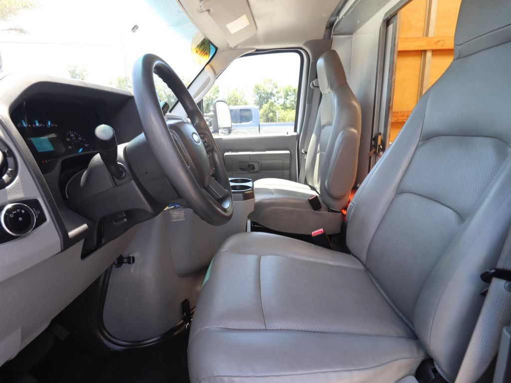 Certified 2024 Ford E-350 and Econoline 350 Super Duty w/ Power Windows & Locks Group RWD image 2