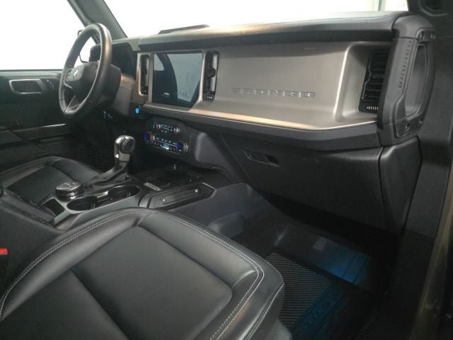 Certified 2025 Ford Bronco Outer Banks AWD/4WD image 6