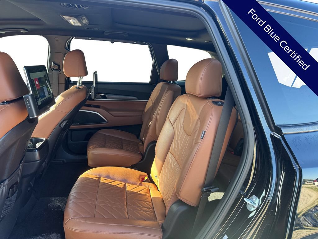 Used 2023 Kia Telluride SX X-Pro AWD/4WD image 18