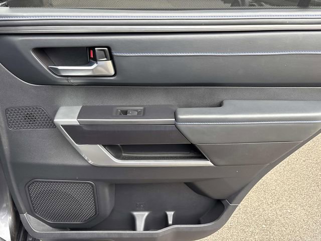 Used 2023 Toyota Sequoia Platinum AWD/4WD image 22