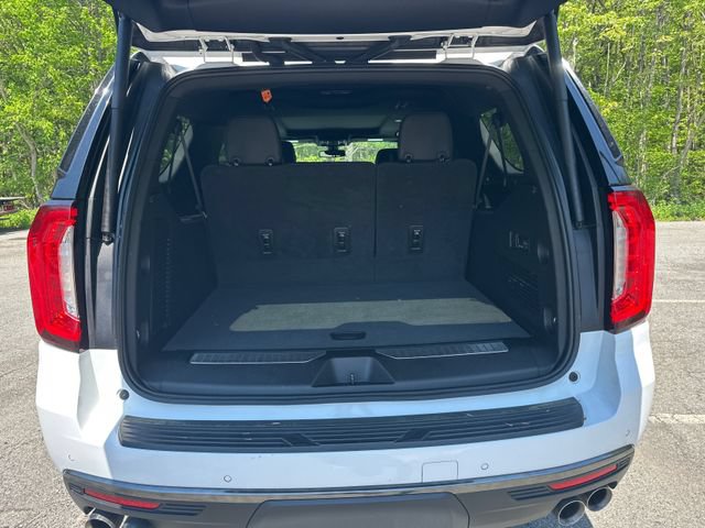 Used 2022 GMC Yukon XL AT4 w/ Max Trailering Package AWD/4WD image 14
