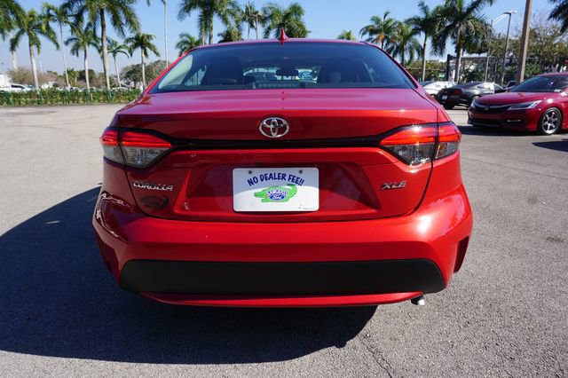 Used 2021 Toyota Corolla XLE image 2