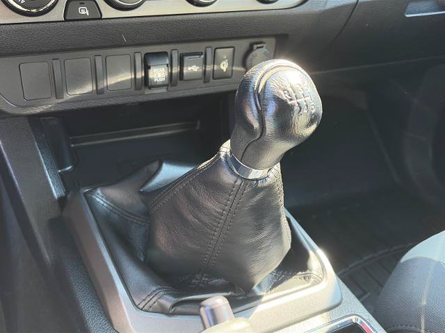 Used 2020 Toyota Tacoma 4x4 Double Cab image 9