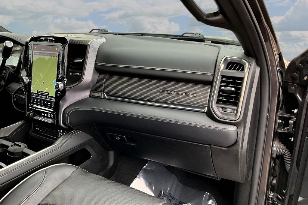 Used 2019 RAM 2500 Limited AWD/4WD image 29