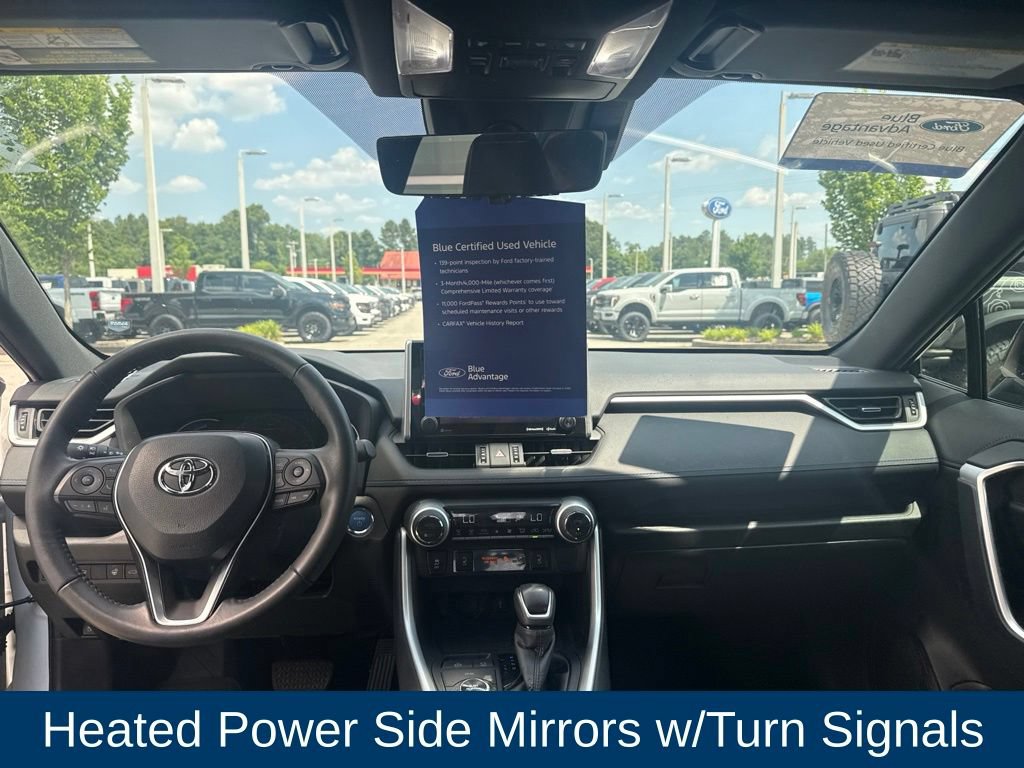 Used 2021 Toyota RAV4 XSE w/ XSE Grade Weather Package AWD/4WD image 18