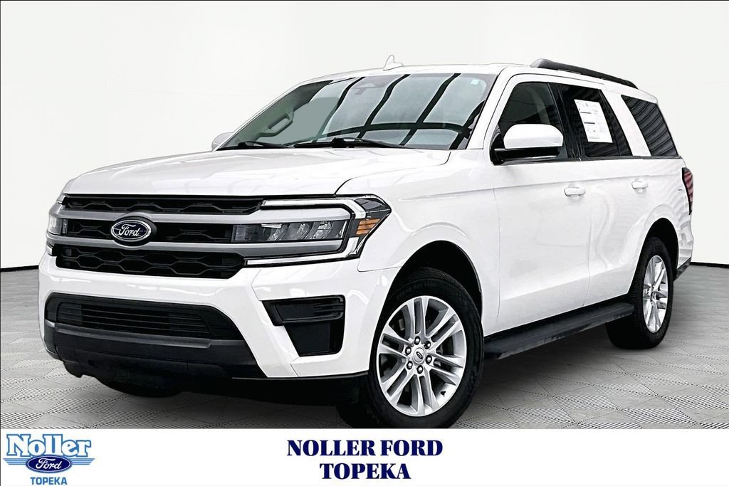 Certified 2024 Ford Expedition XLT AWD/4WD image 1