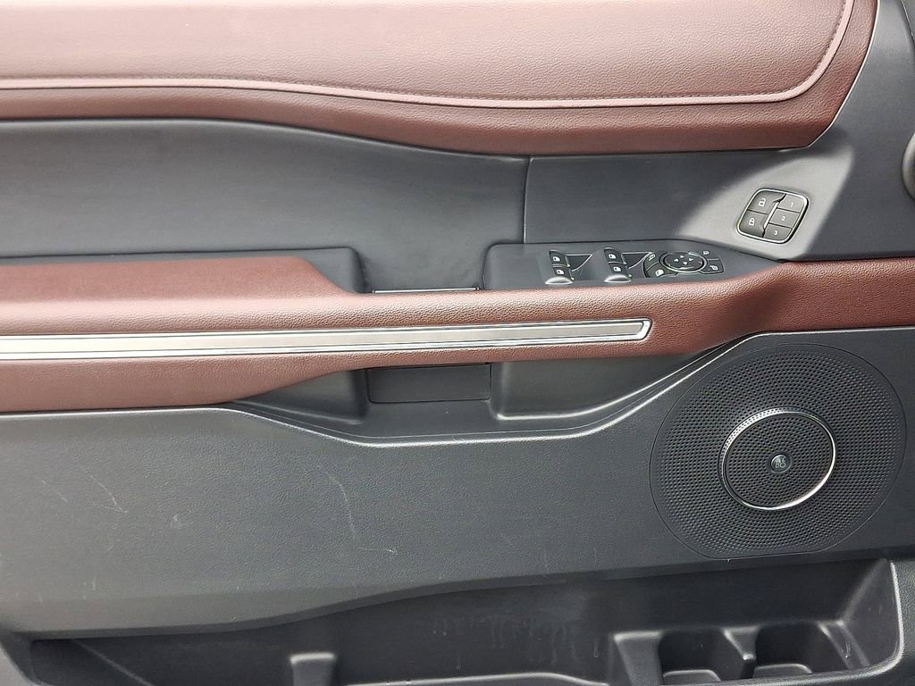 Certified 2024 Ford Expedition Limited image 14