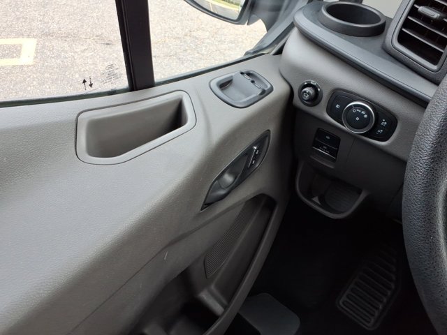 Certified 2024 Ford Transit 350 XLT RWD image 18
