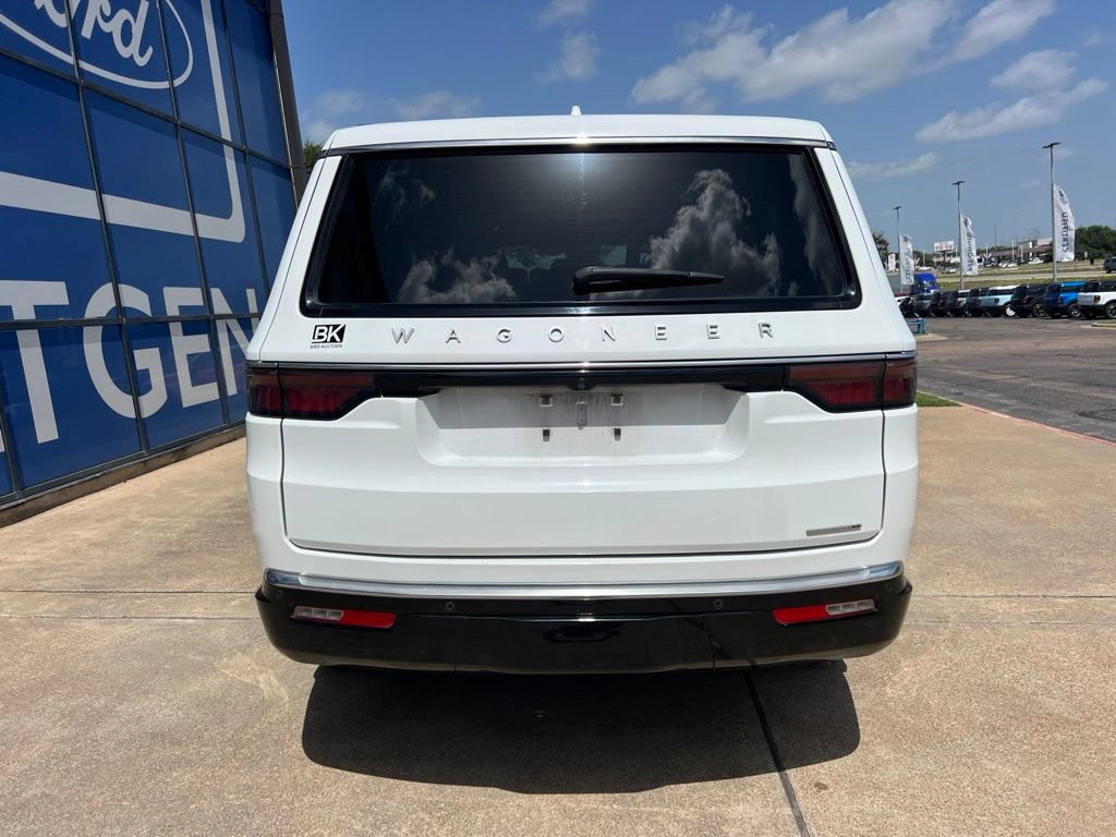 Used 2023 Jeep Wagoneer Series II w/ Premium Group I RWD image 7