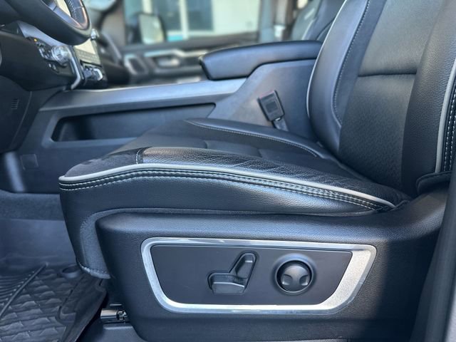 Used 2022 RAM 1500 Laramie AWD/4WD image 13