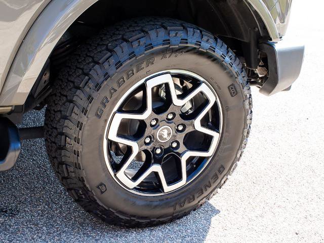 Certified 2025 Ford Bronco Outer Banks AWD/4WD image 6