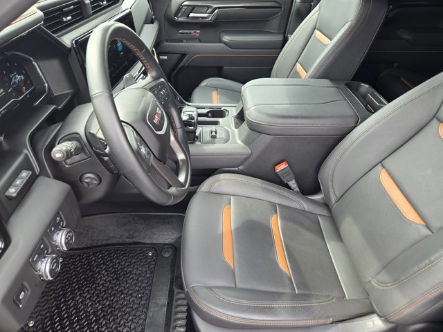 Used 2025 GMC Sierra 1500 AT4 w/ AT4 Premium Package image 12