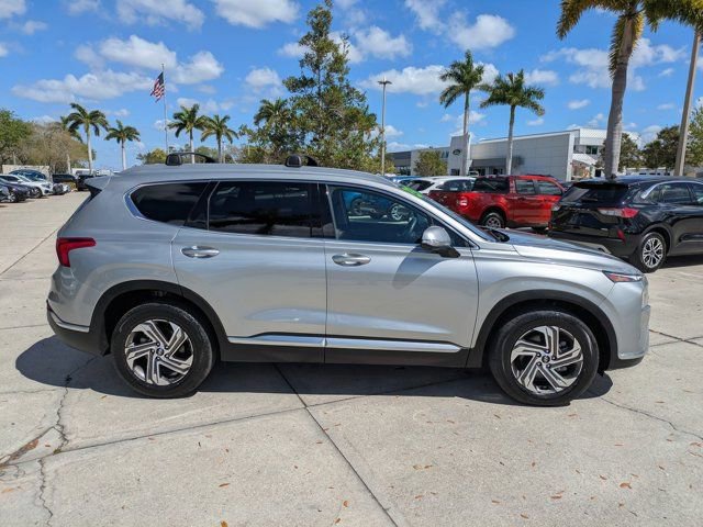 Used 2023 Hyundai Santa Fe SEL w/ Premium Package image 5