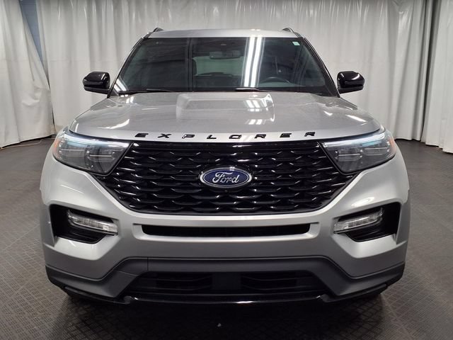 Certified 2024 Ford Explorer ST-Line w/ Class IV Trailer Tow Package AWD/4WD image 25
