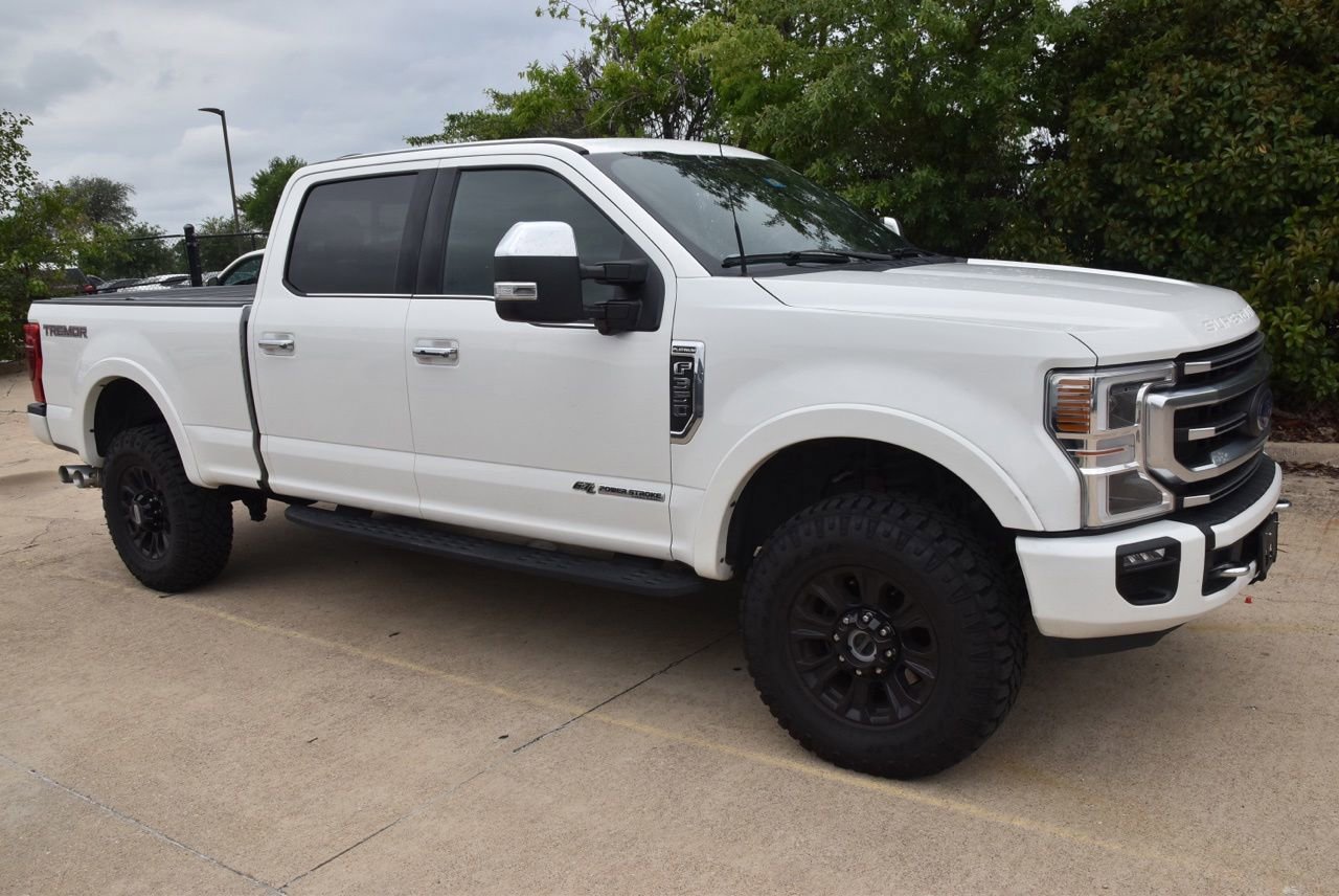 Certified 2022 Ford F350 Platinum w/ Tremor Off-Road Package AWD/4WD image 5