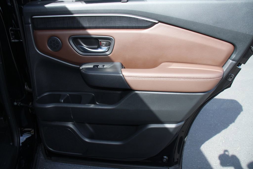 Used 2023 Honda Pilot Elite image 27