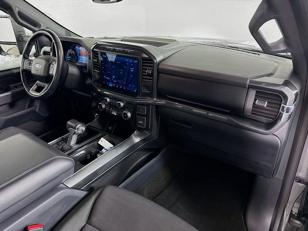 Certified 2022 Ford F150 XLT w/ Equipment Group 302A High image 29