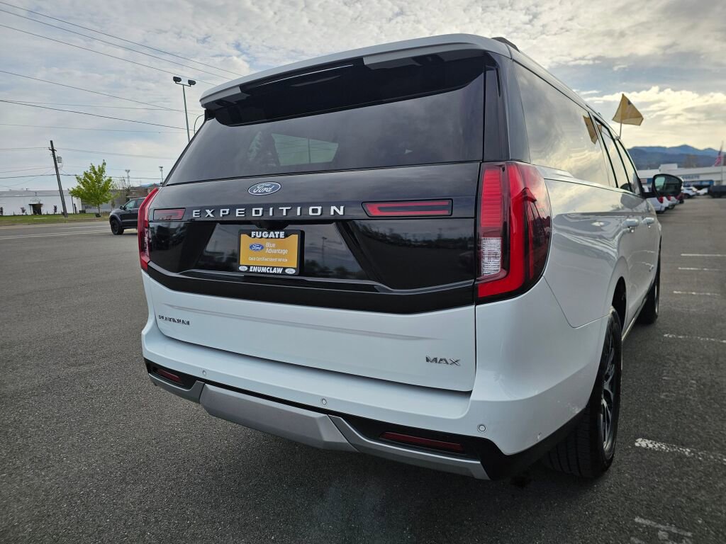 Certified 2025 Ford Expedition Max Platinum image 7