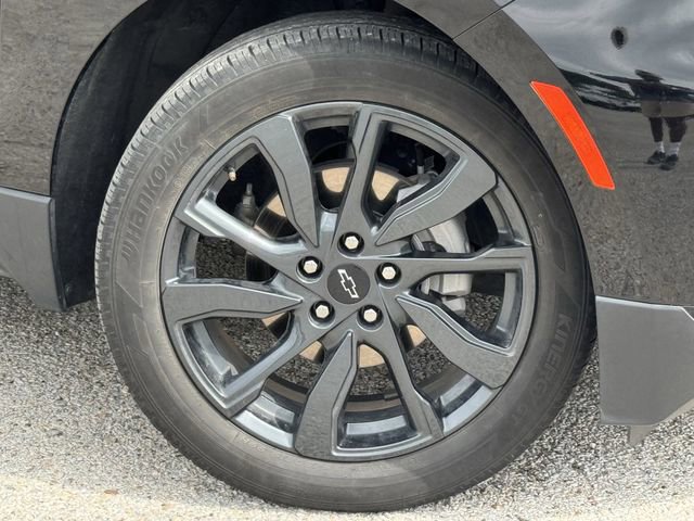 Used 2023 Chevrolet Equinox RS FWD image 12