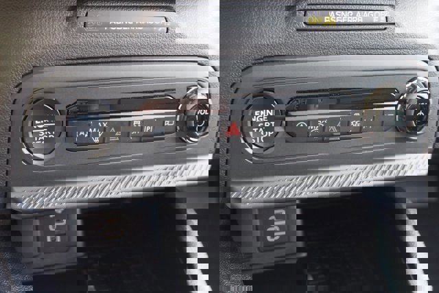 Certified 2025 Ford Bronco Sport Outer Banks w/ Outer Banks Tech Package+ image 25