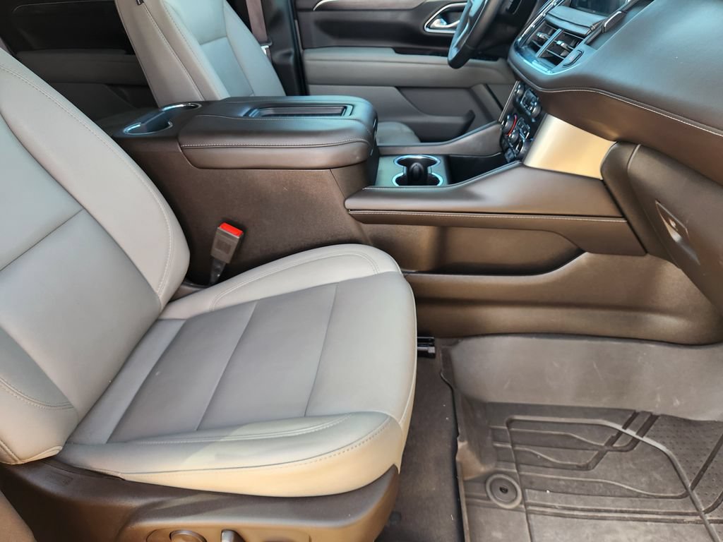 Used 2024 Chevrolet Tahoe Z71 AWD/4WD image 15