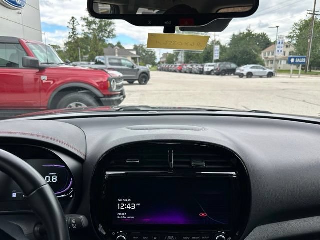 Used 2023 Kia Soul GT-Line FWD image 69