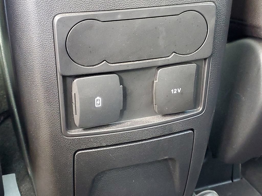 Certified 2024 Ford Explorer XLT AWD/4WD image 17