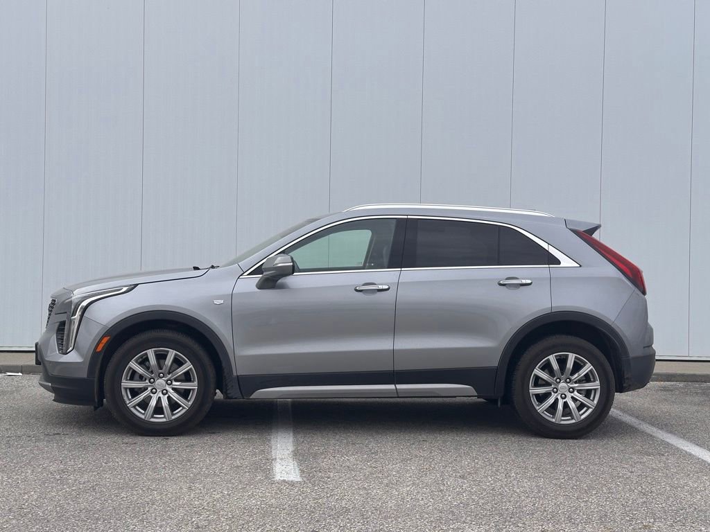 Used 2023 Cadillac XT4 Premium Luxury image 5